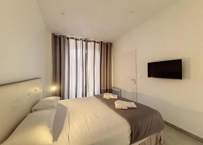 Appartamento Nestor&jeeves - Palais Lascaris - Port *